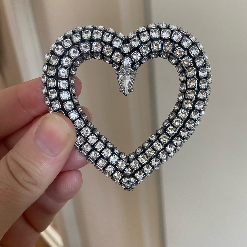 Balenciaga crystal heart earrings - Picture 3 of 11